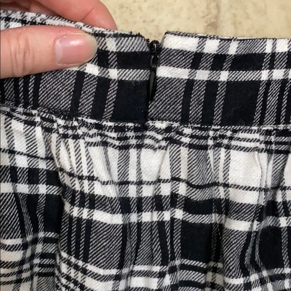 3 for $15! Forever21 Plaid Skirt - Picture 4 of 5